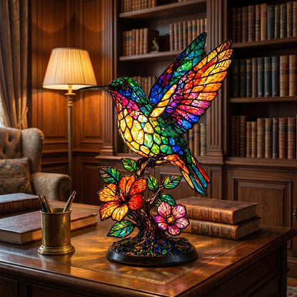 Tato roztomilá lampa s kolibříkem vnese do každé místnosti jemné světlo a příjemnou hřejivou atmosféru.